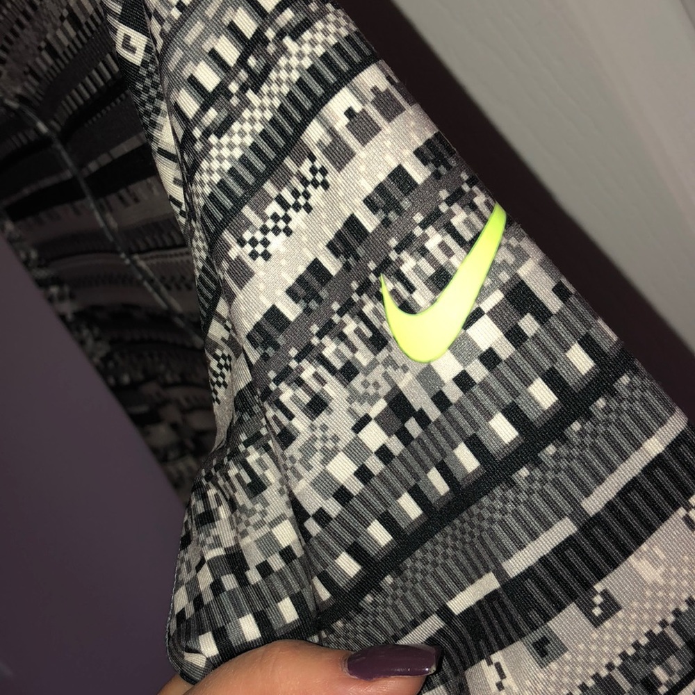 Workout jacket - Picture 3 of 4
